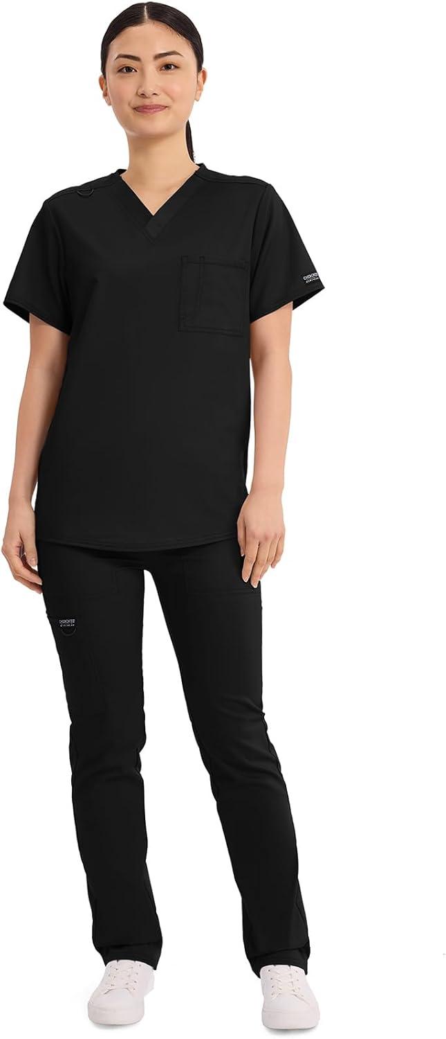 imageCherokee Scrub Top for Women amp Men VNeck Tuckable Medical Shirt with 1 Chest Pocket amp ID Loop WW625Black