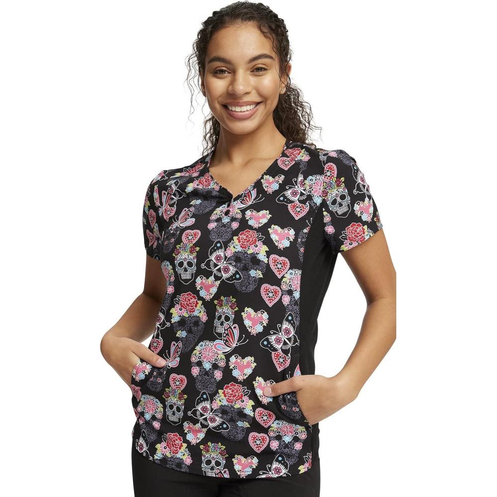 imageCherokee iFlex Women Scrubs Top VNeck Print CK732Sugar Skull Flutter