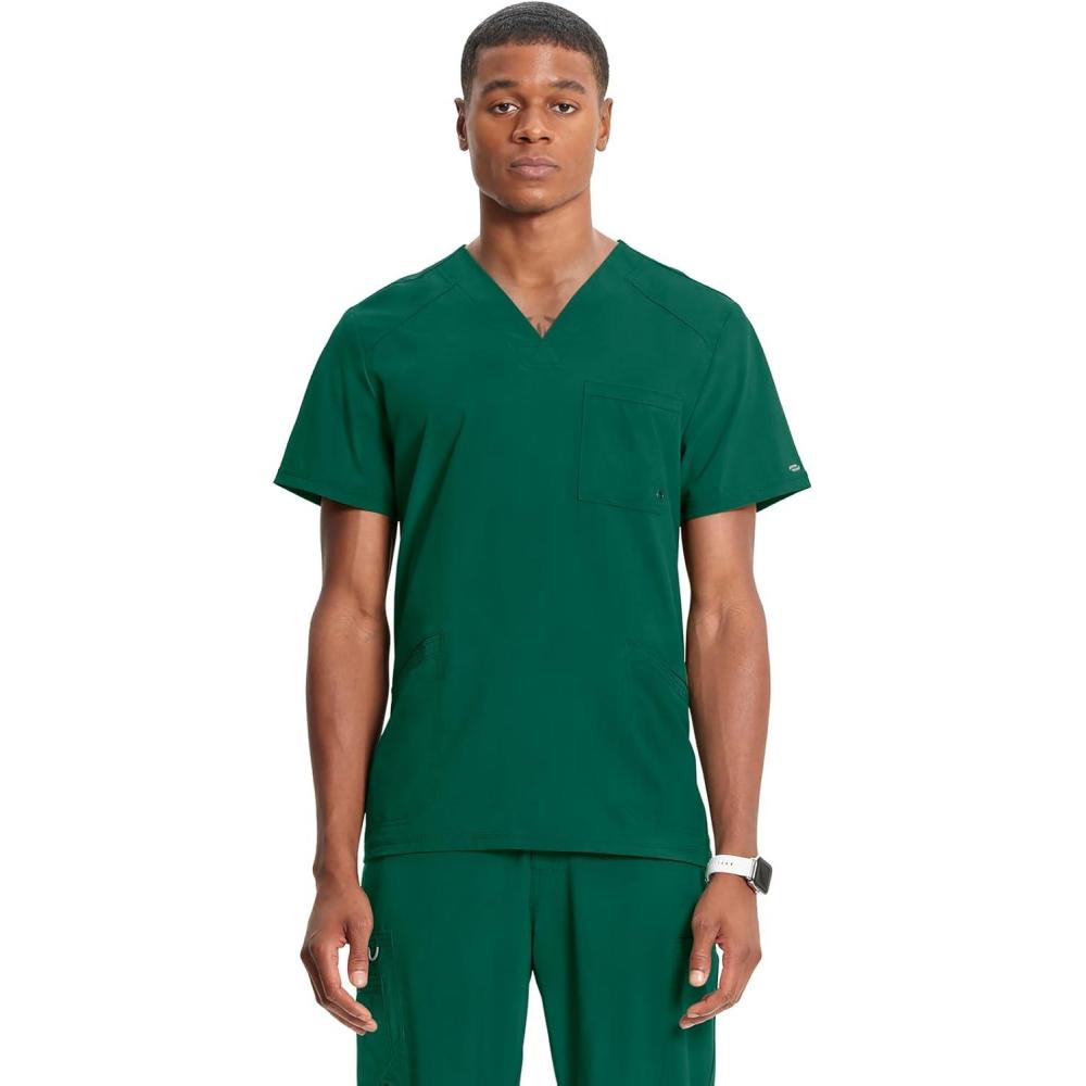 imageCherokee Infinity Mens VNeck Scrub Top Modern Fit 3 Pockets RibKnit Back Panels MoistureWicking 360 Stretch CK900AHunter Green